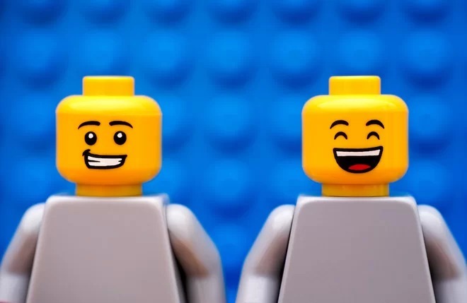 Зарубежные врачи проглотили детальки LEGO, чтобы успокоить родителей